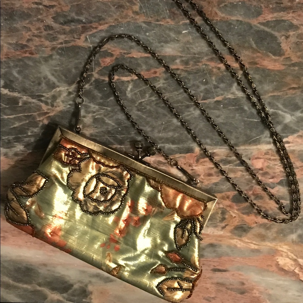 Beautiful Vintage Floral Clutch Shoulder Purse